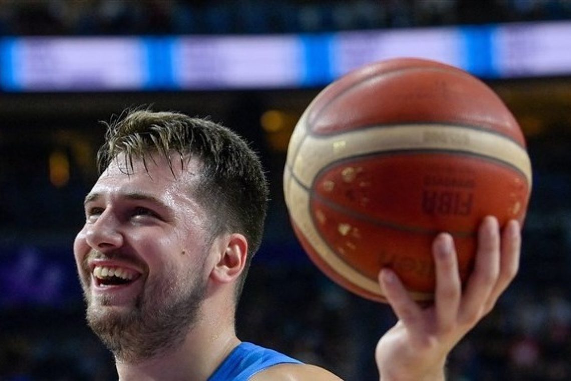 Dallas brez Dončića brez zmage, tudi Chicago izgubil