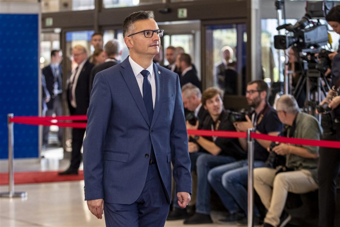 Šarec med obiskom slovenskih vojakov na Kosovu napovedal povečanje njihovega števila