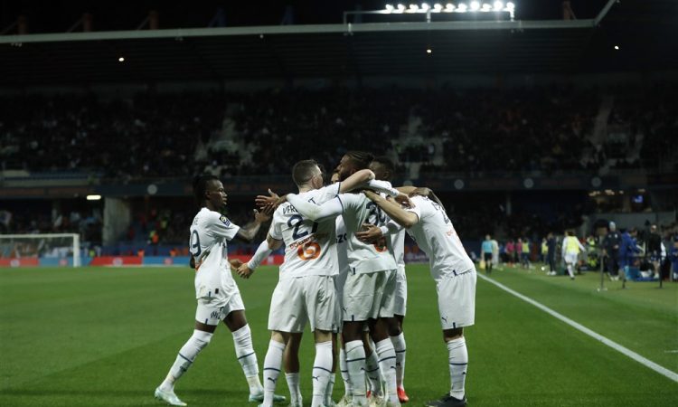 Lens in Marseille sledita Parižanom