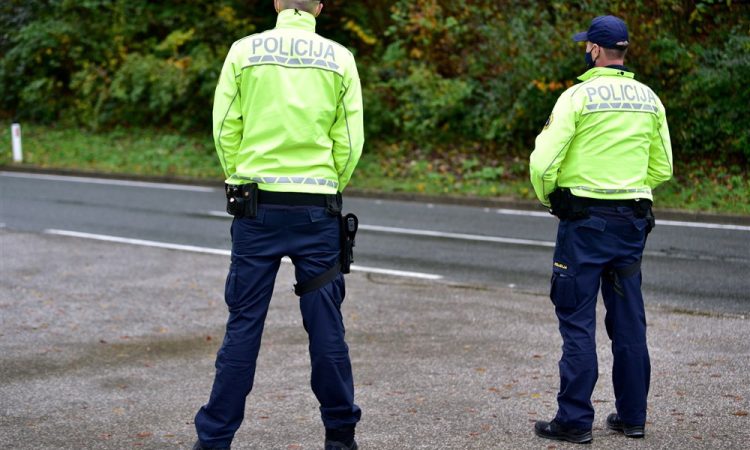 V streljanju na območju Viča v Ljubljani ena oseba umrla
