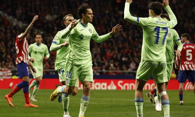 Atleticu le točka z Getafejem, Elche v 20. krogu prvič zmagal