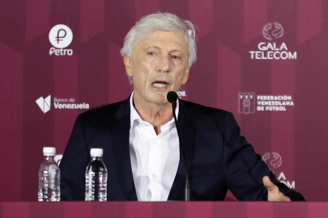 Pekerman zapustil Venezuelo