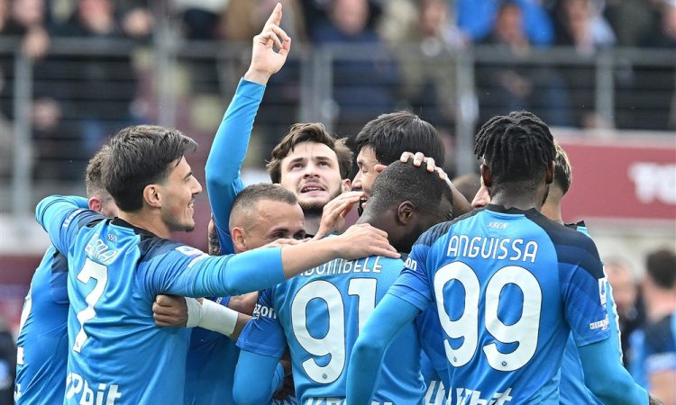 Napoli uspešen tudi v Torinu