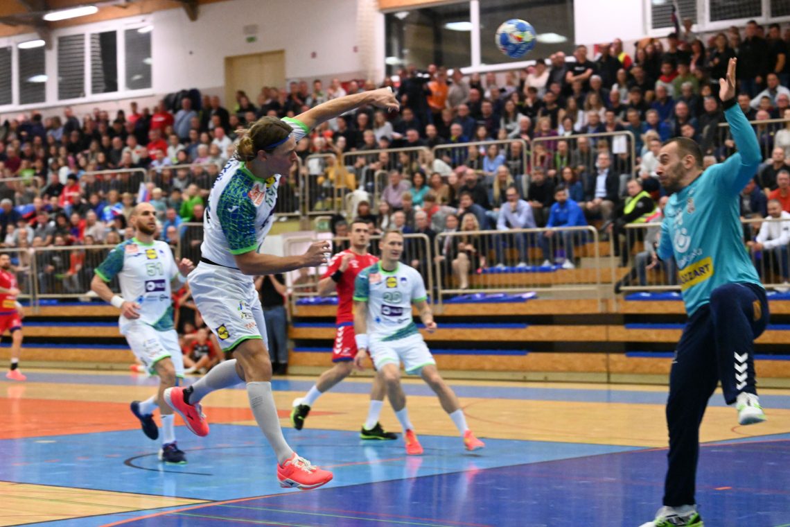 Slovenski rokometaši po sijajni končnici strli odpor Srbov