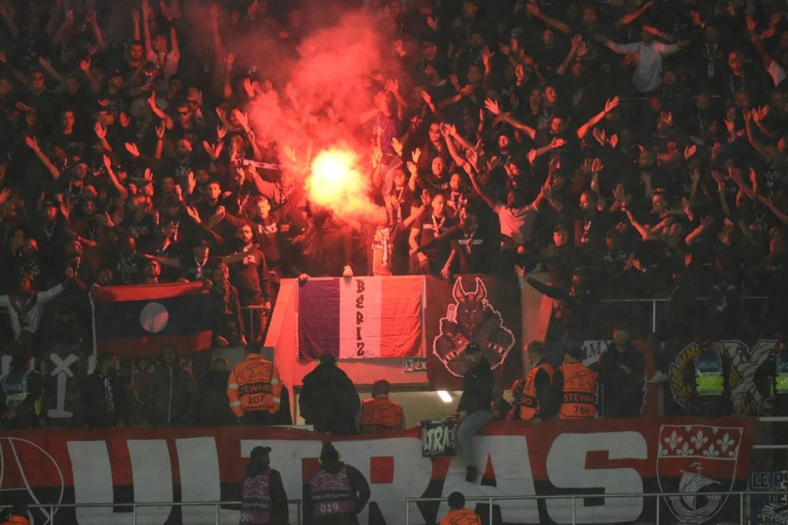 PSG zaradi neredov navijačev ob 98.000 evrov