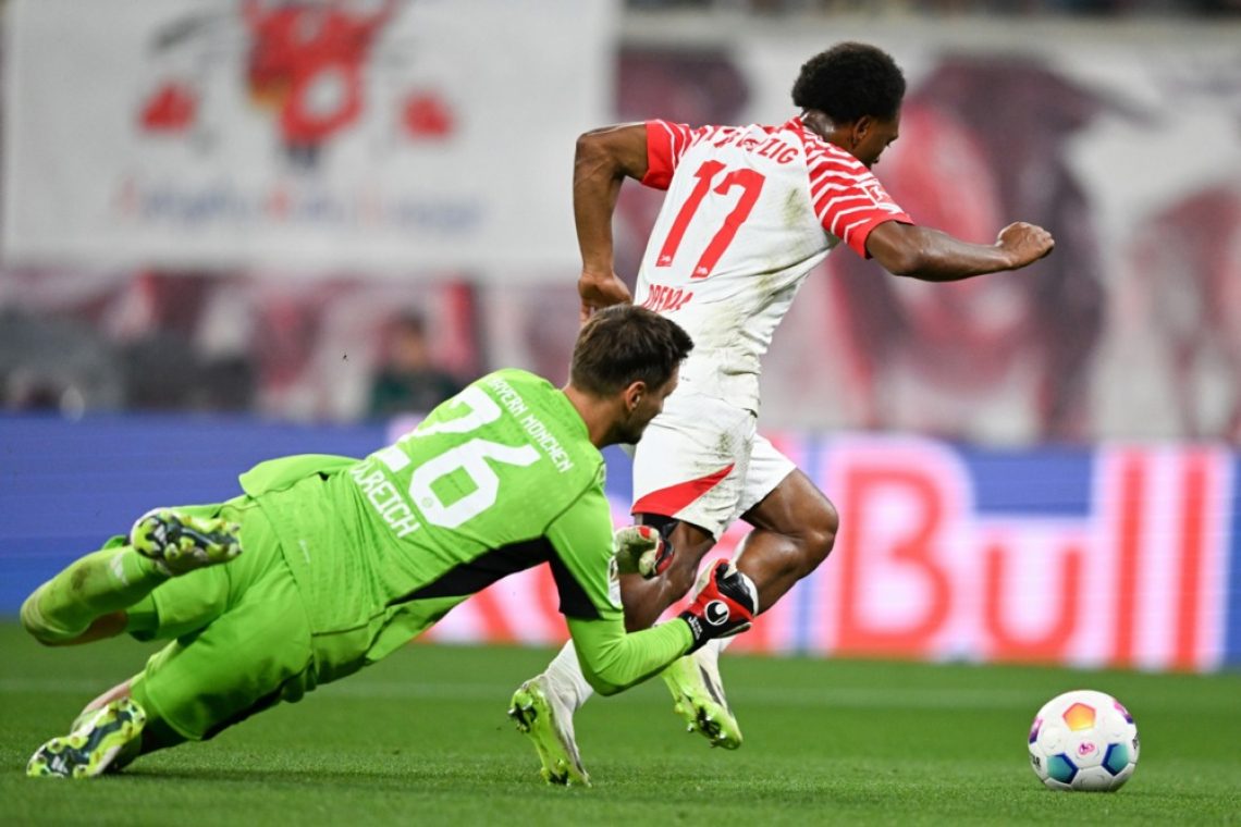 Bayern podaljšal sodelovanje z vratarskim dvojcem