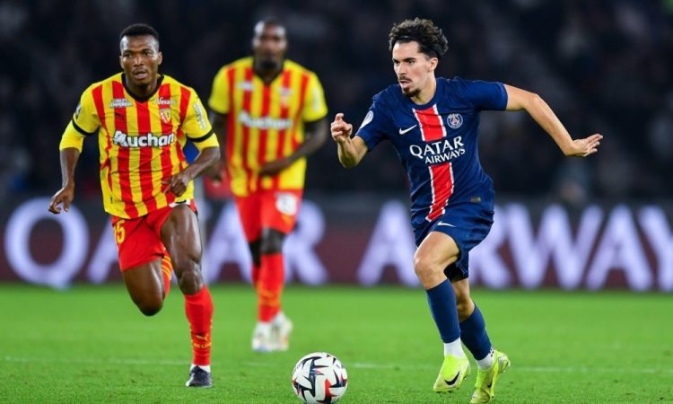 PSG izkoristil spodrsljaj Monaca in Lilla