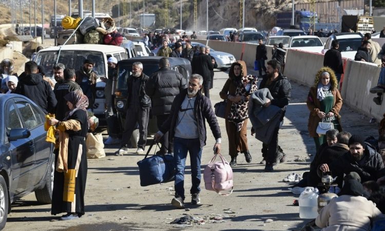 Arabske države, ZDA in EU pozivajo k mirnemu in vključujočemu prenosu oblasti v Siriji