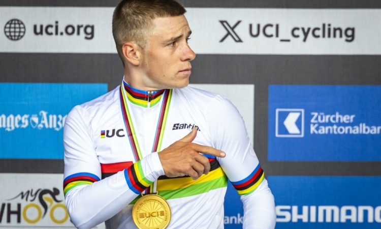 Evenepoel vrnitev načrtuje sredi aprila