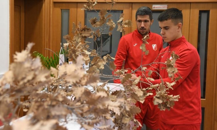  Nogometni klub Vojvodina praznično obeležil božični večer