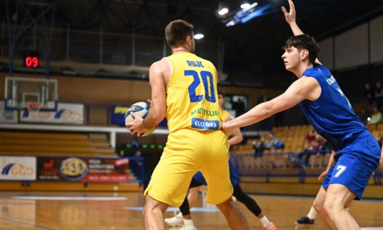 Košarkarji GGD Šenčurja so premagali Rogaško z 92:68