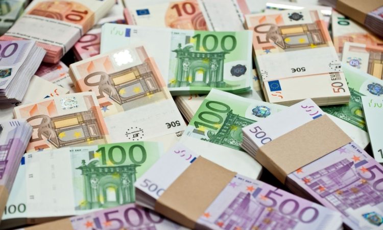 Mestna občina Celje letos namenja 2,1 milijona evrov za javne razpise