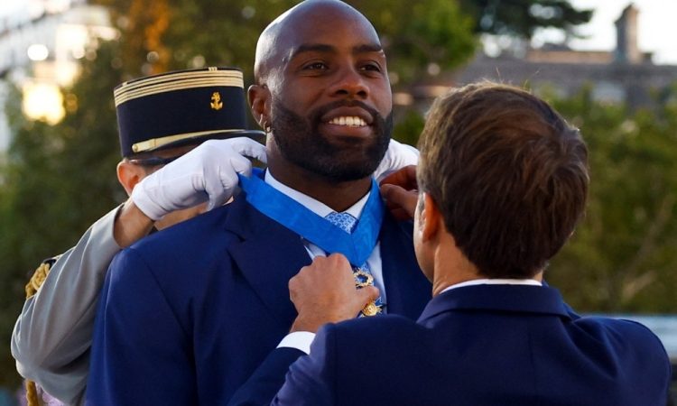 Teddy Riner napovedal vrnitev na tatamije
