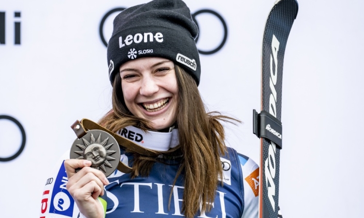 Andreja Slokar s prenovljeno ekipo v lov na olimpijske sanje