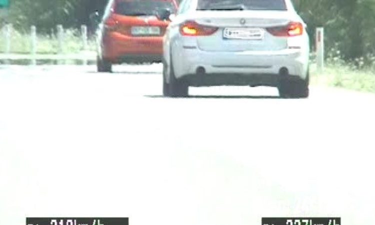 Na pomurski avtocesti vozil 219 km/h, sledi visoka globa