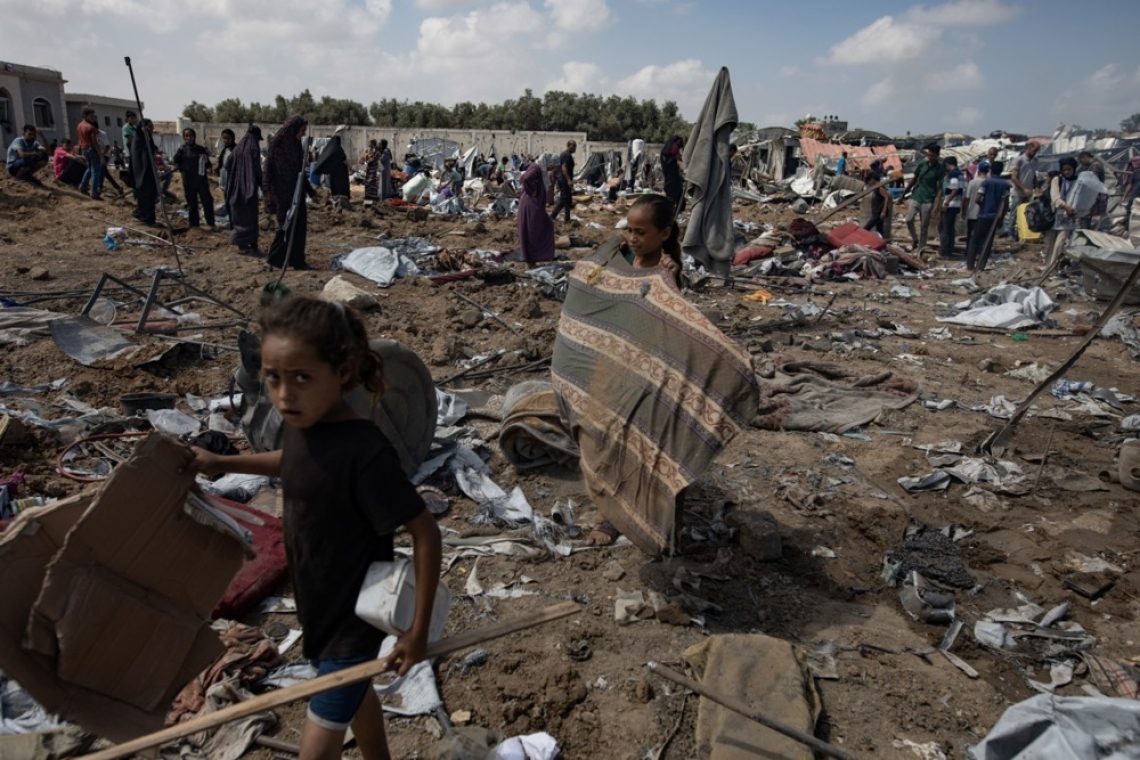 Izrael zanika lakoto v Gazi in obtožuje ZN pristranskosti