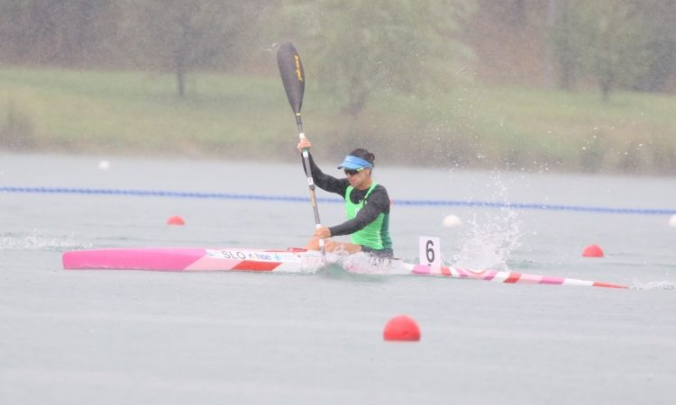 Anja Osterman srebrna na svetovnem prvenstvu v Milanu v sprintu na mirnih vodah