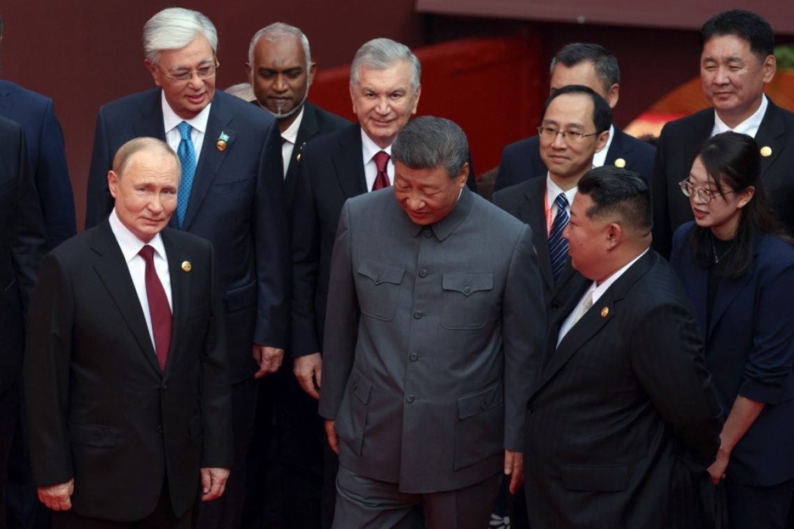 Parada v Pekingu pokazala novo os avtoritarnih zavezništev