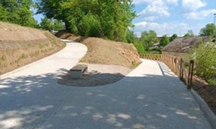 Nova klančina na Poti spominov in tovarištva pri Grbi