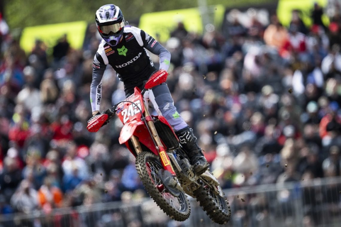 Gajser na Kitajsko po zmago