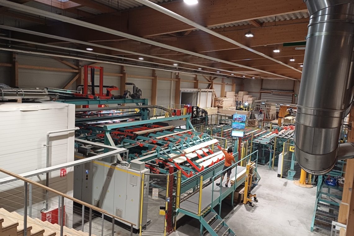 Ledinek zaključuje pomemben projekt za estonsko lesno industrijo