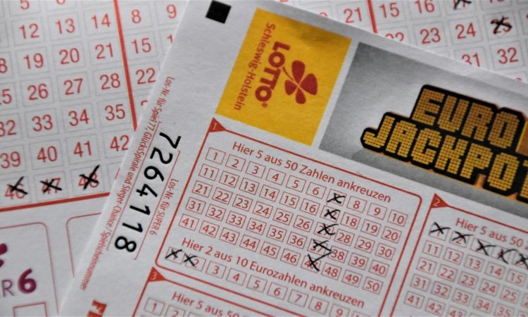 Nemec po pol leta ugotovil, da je zadel 15 milijonov evrov