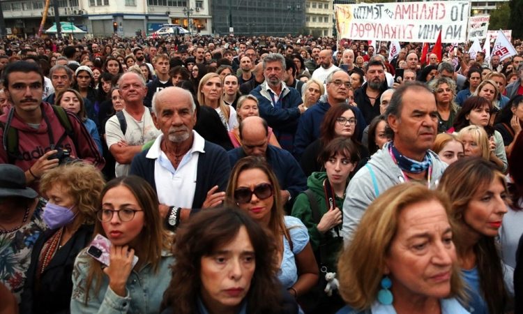 Grki na ulicah zaradi načrtov za 13-urni delovnik