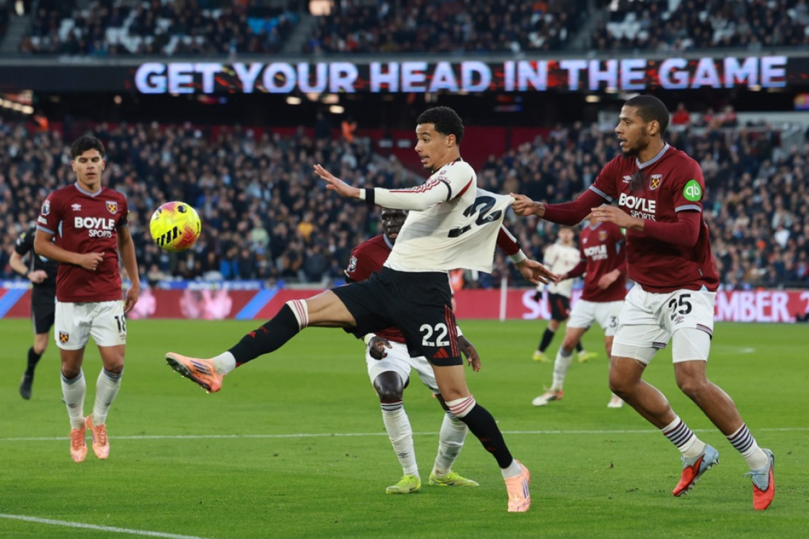 United v drugem polčasu do zmage v Londonu 