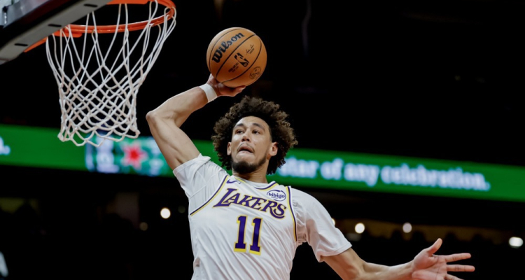 Košarkarji Los Angeles Lakers so brez Dončića visoko izgubil v Phoenixu