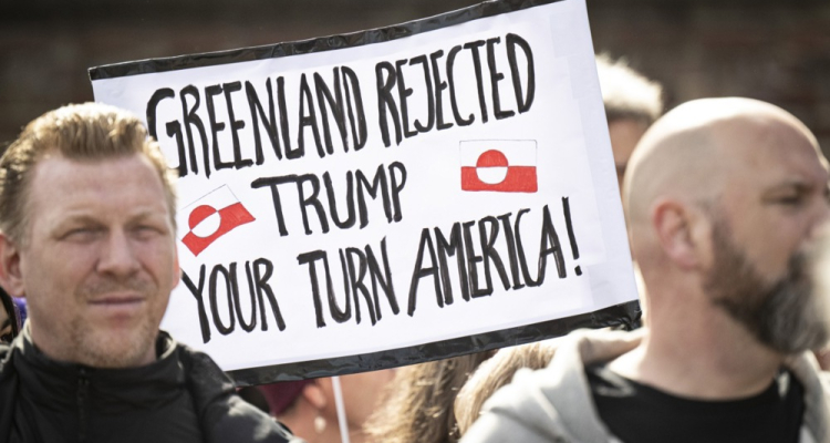 Trump razmišlja o prevzemu Grenlandije tudi z vojsko