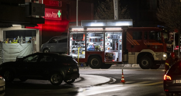 Požar na avtobusu v Kerzersu zahteval šest življenj