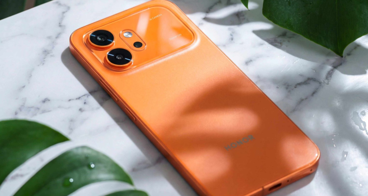 HONOR 600 cilja na študente z baterijo, AI funkcijami in nočno kamero